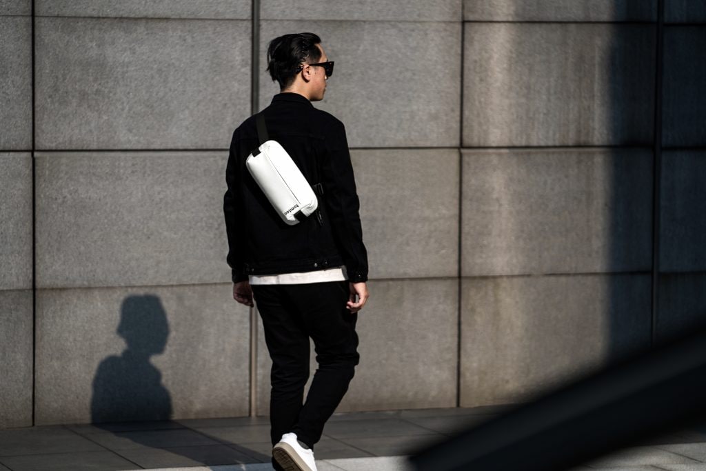 Túi đeo chéo Tomtoc (USA) Lightweight Codura Sling Bag