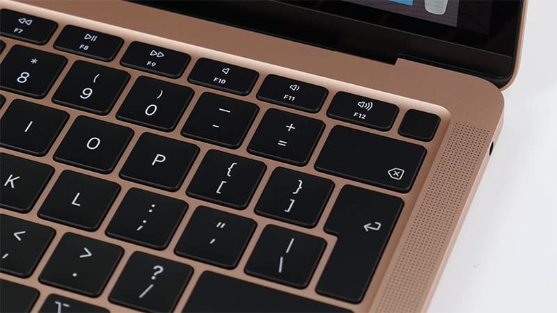 MacBook 2020 bàn phím có cảm biến vân tay