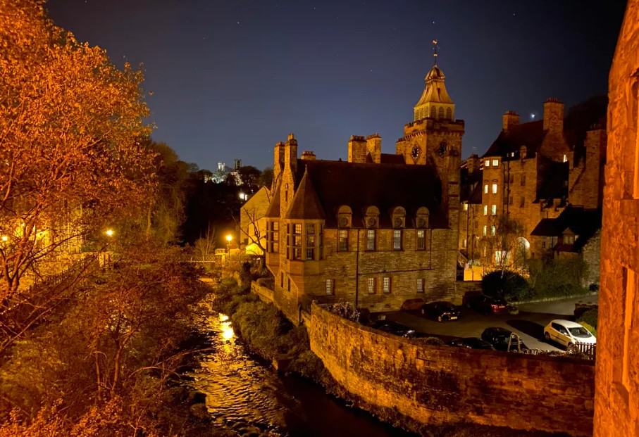 hình ảnh chụp đêm từ camera iPhone 11 Pro