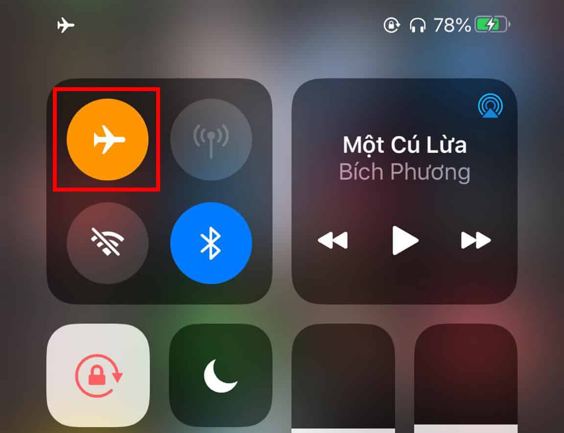 bật chế độ máy bay