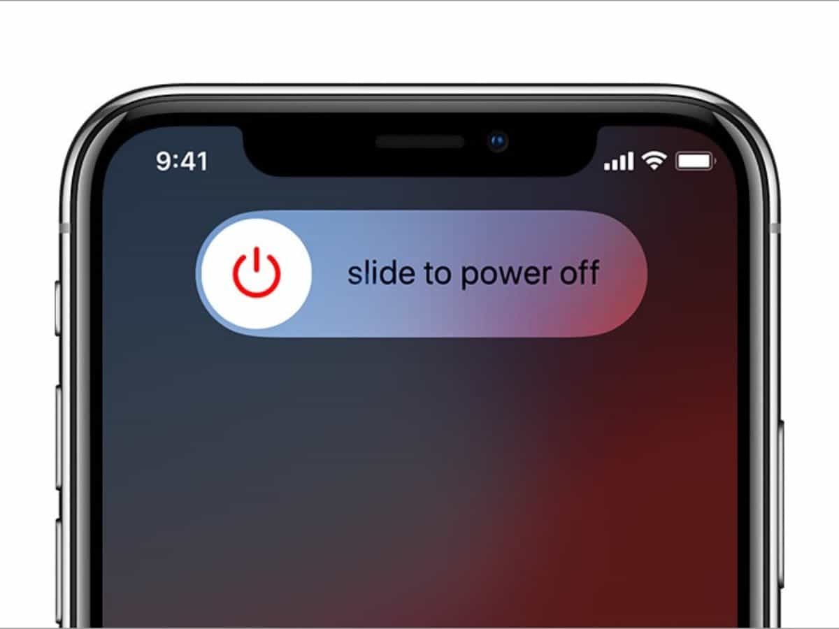 Khởi động lại iPhone