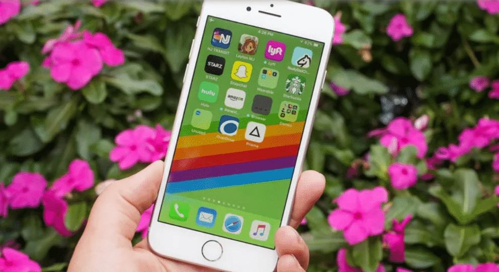 iPhone SE 2020 so với iPhone 8: Nên chọn 