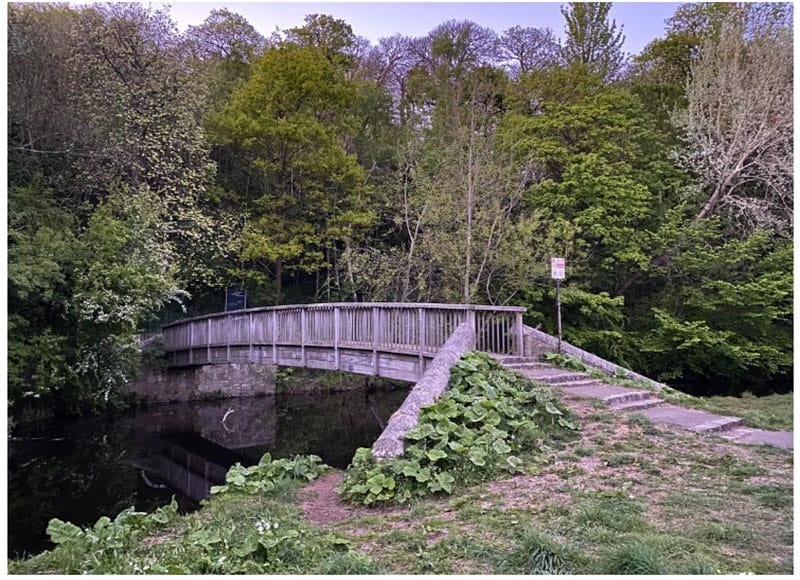 Cuộc so tài đầy bất ngờ giữa<figcaption class=