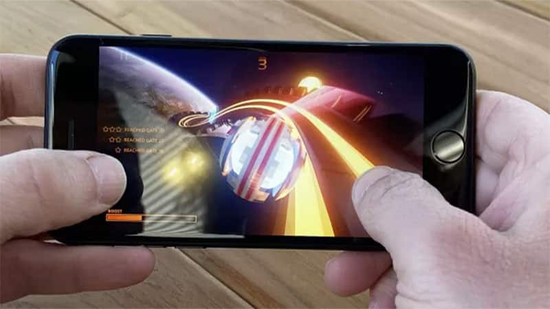 So sánh OnePlus Nord và iPhone SE 2020: Điện thoại nào tốt hơn, ai nên mua điện thoại nào