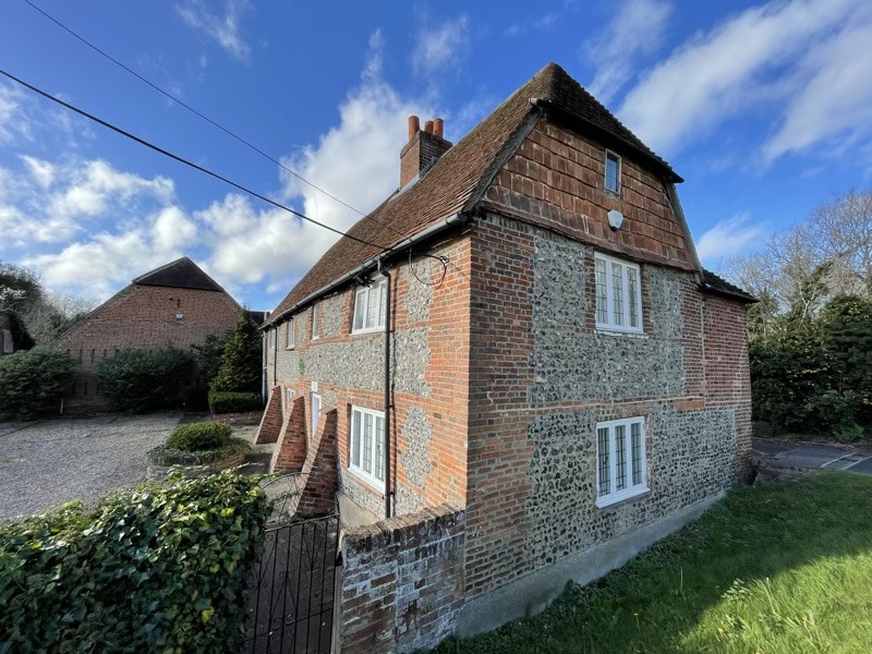 ...thì là lúc ống kính góc siêu rộng phát huy tác dụng