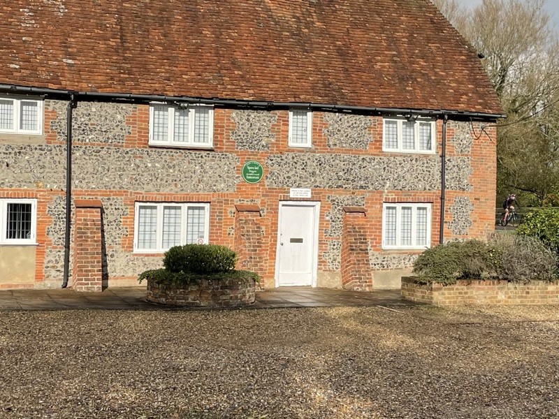 Cùng một cảnh, được phóng to lên gấp 2 lần bằng phần mềm…