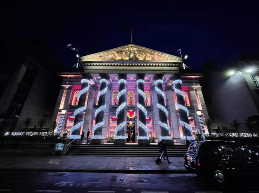 iPhone 12 ống kính siêu rộng Night Mode