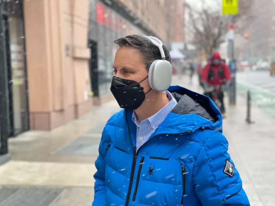 Khả năng chống ồn của AirPods Max