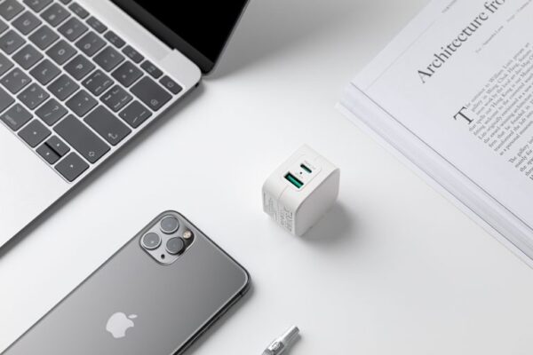 Cốc sạc 2 cổng Innostyle Minigo Pro III PD/QC 20W