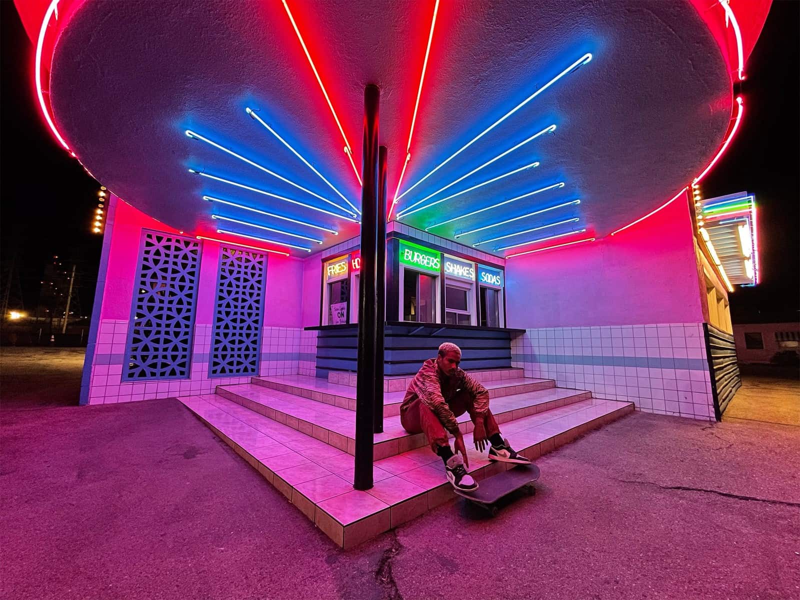 Cụm camera kép phía sau