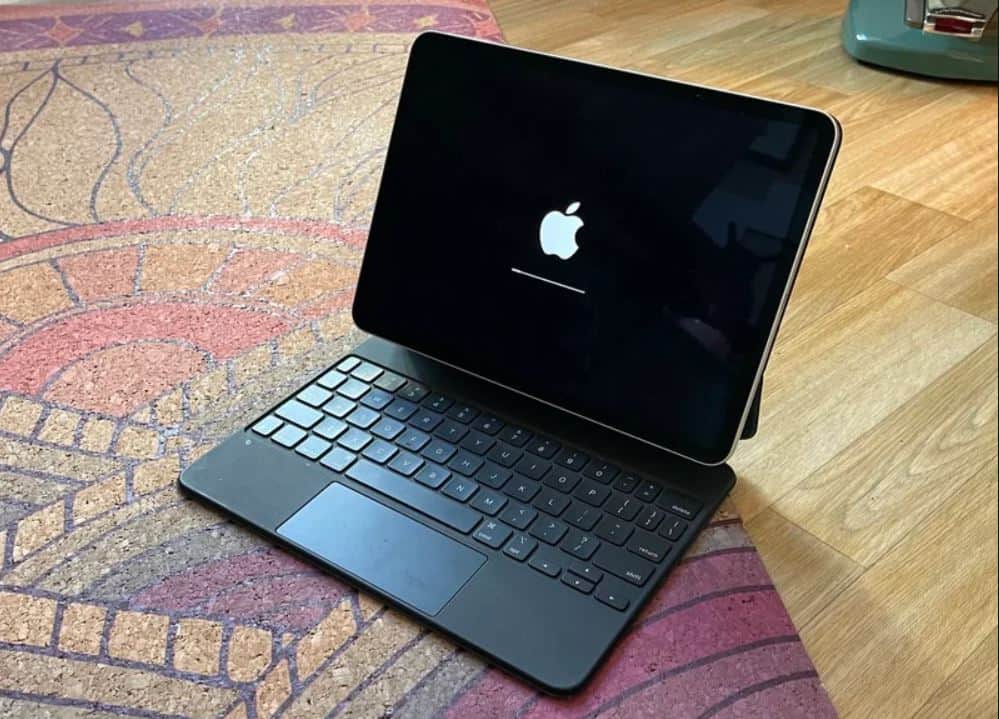 Màn hình tải ngang của iPad