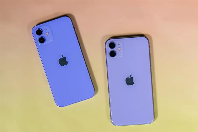 iPhone 12 tím
