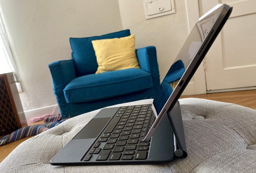 Thiết kế dạng hộp như iPad Pro